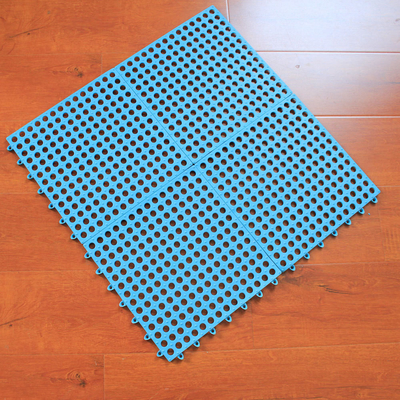 Odporna na zużycie mata podłogowa do łączenia łazienki antypoślizgowa mata podłogowa 30 × 30 cm;